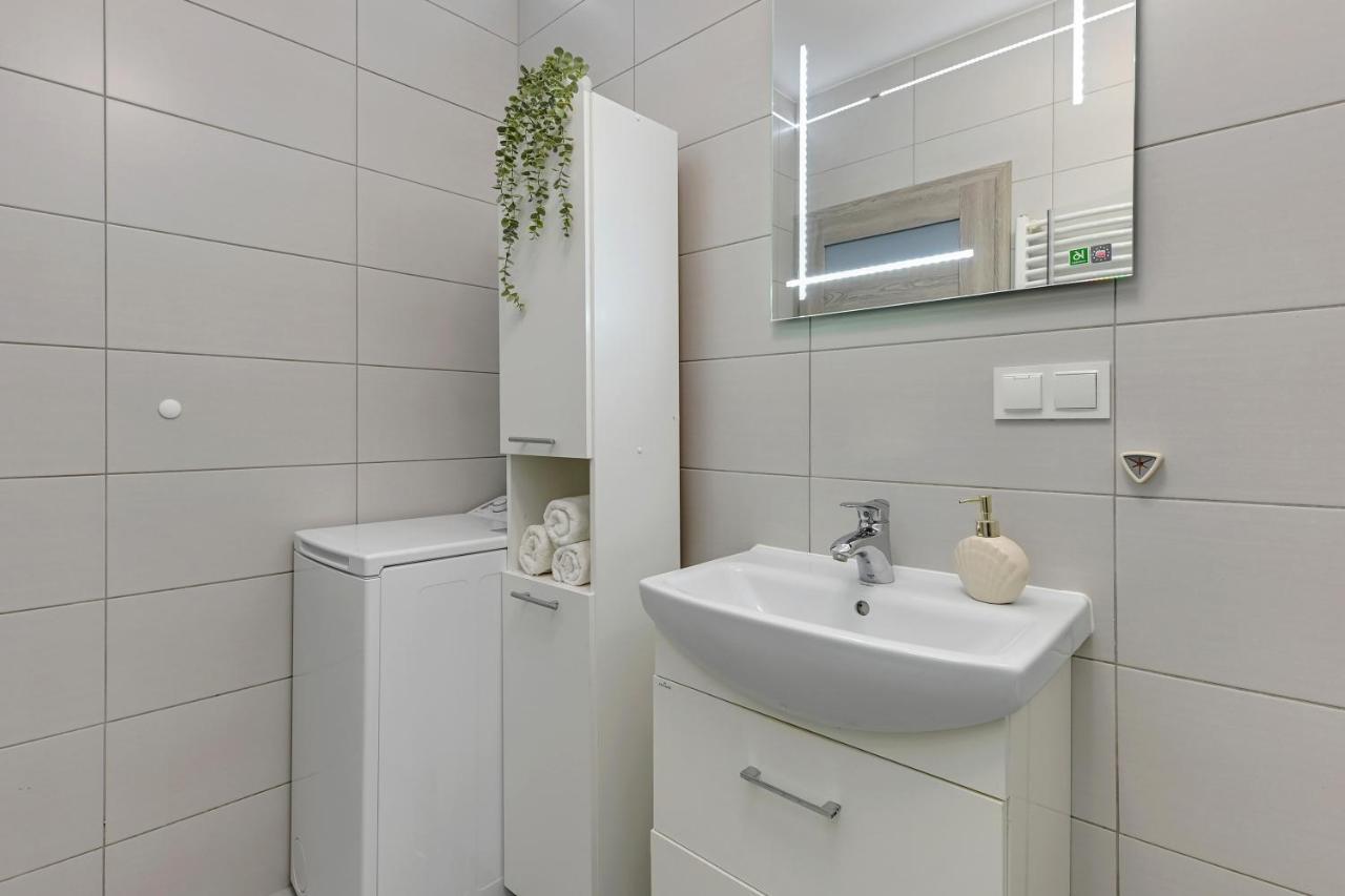 Downtown Apartments Sadova City Center & Parking Γκντανσκ Εξωτερικό φωτογραφία